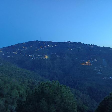 The Heritage Home Kasauli I Pine View Serviced Villa I Best Seller I Vacations I Family Events I Sky Bonfire I Kasauli By Exotic Stays Luaran gambar